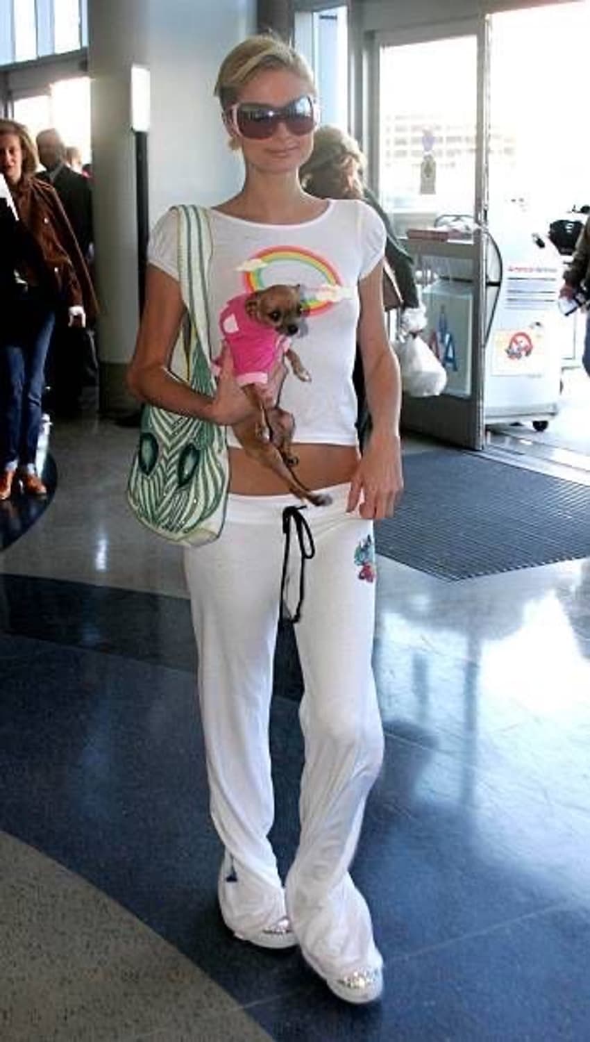 희귀.힐튼맛)) 홀리스터 로우라이즈 트랙팬츠 yellowgreen 상품이미지2