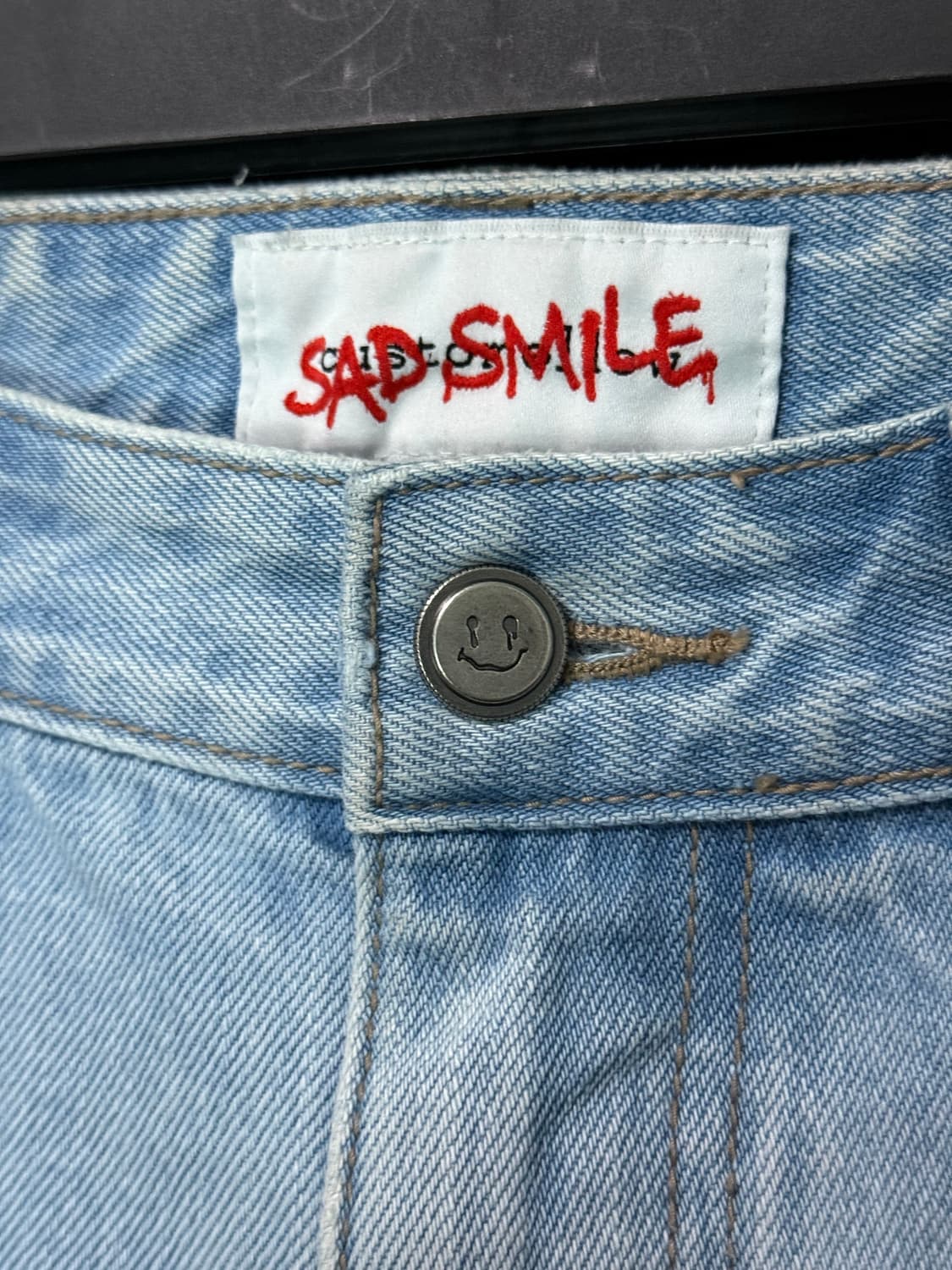 커스텀멜로우 SAD SMILE 연청 워싱 데님 L 33 세미 와이드 일자 상품이미지3