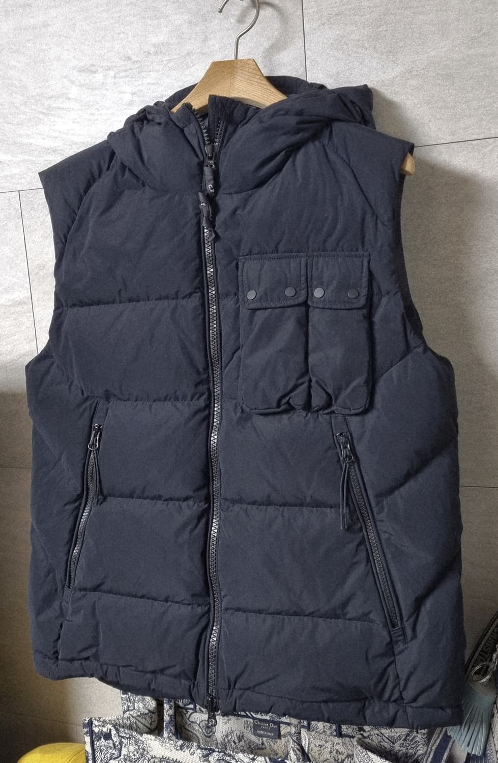 정품) CP컴퍼니  패딩 베스트  상품이미지3