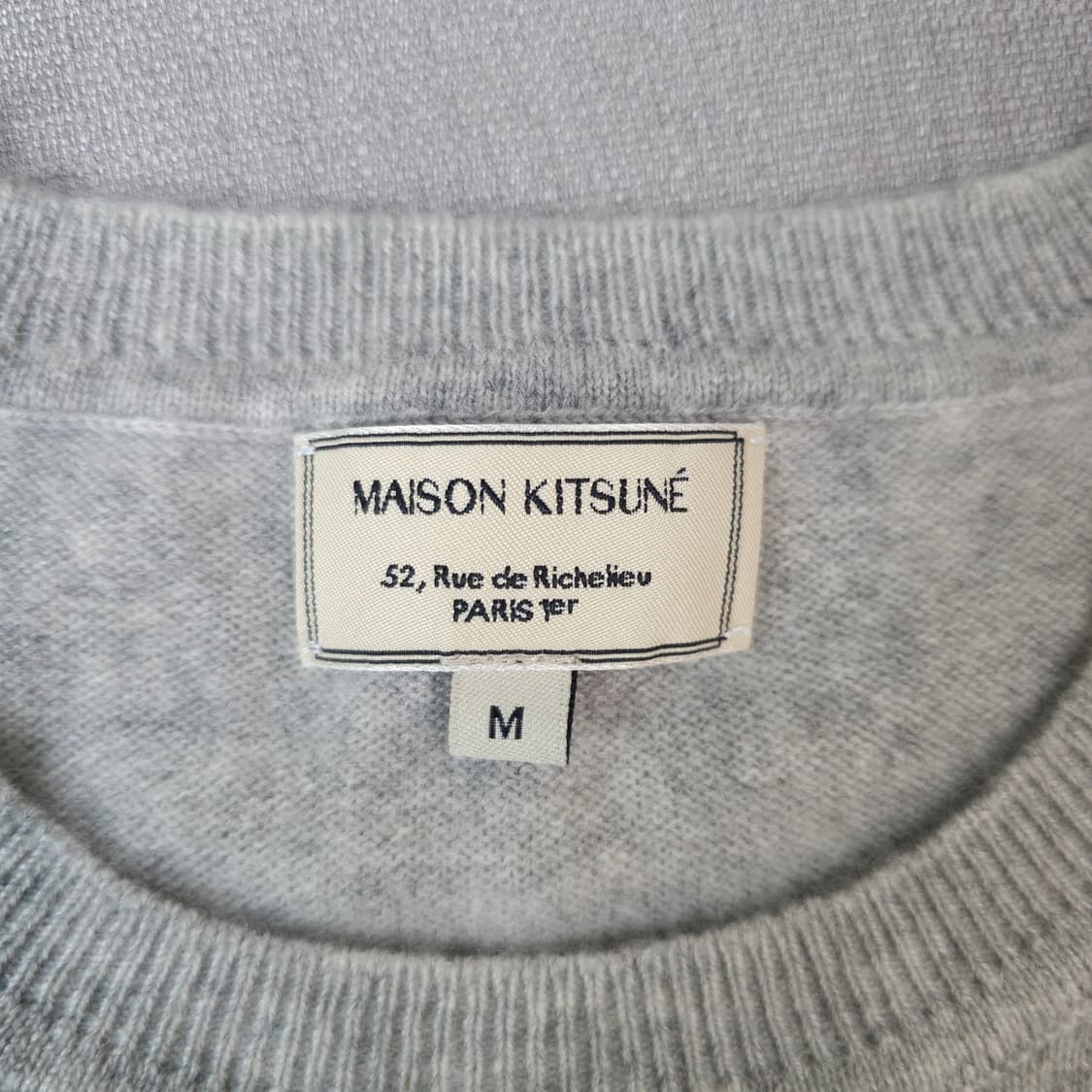 메종키츠네 스몰패치 로고 니트 상품이미지3