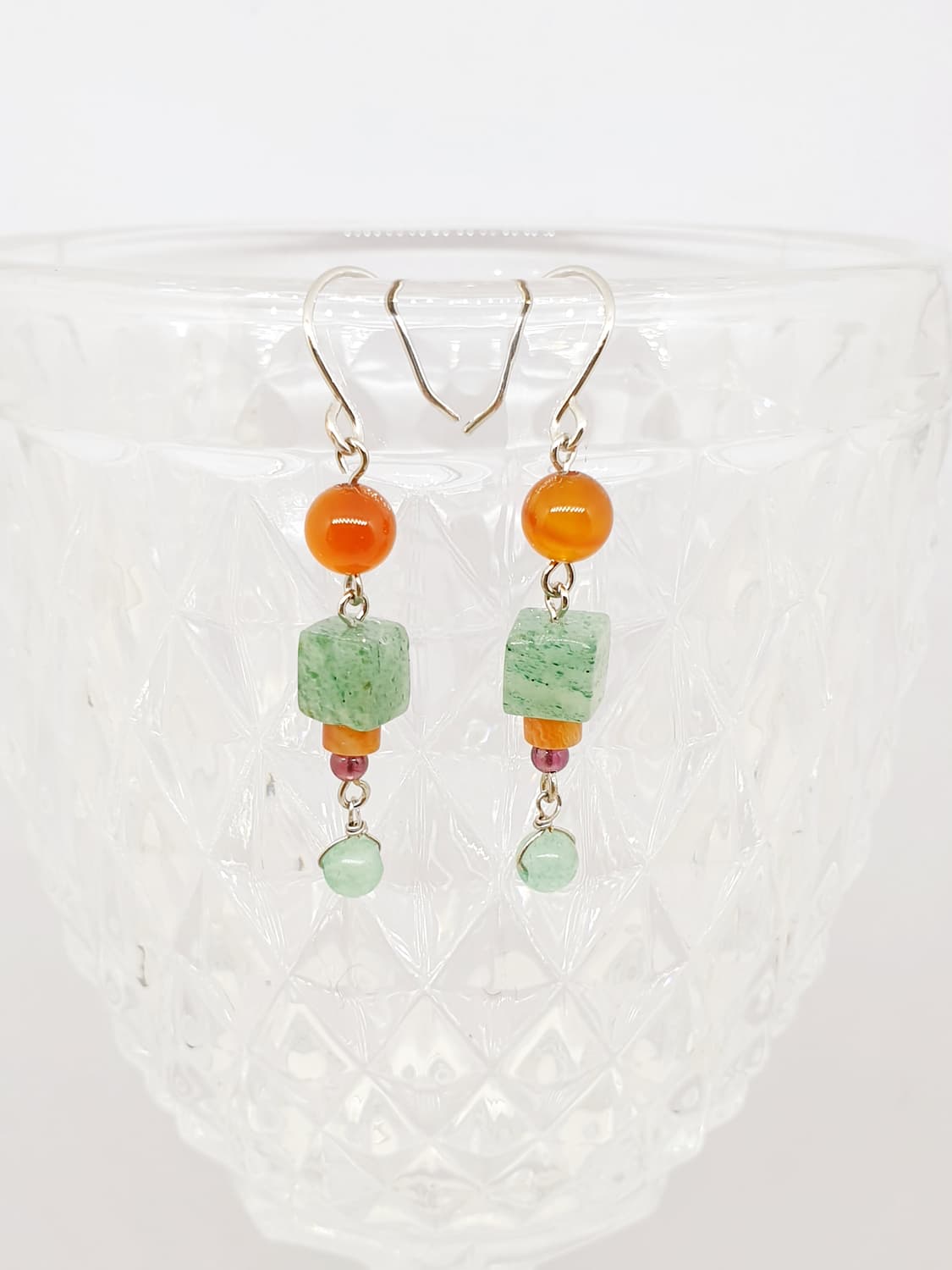 아벤추린 큐브 귀걸이 상품이미지1