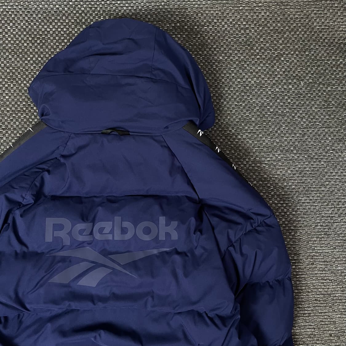 리복 로고 다운 네이비 후드 벤치 롱패딩 M 상품이미지9