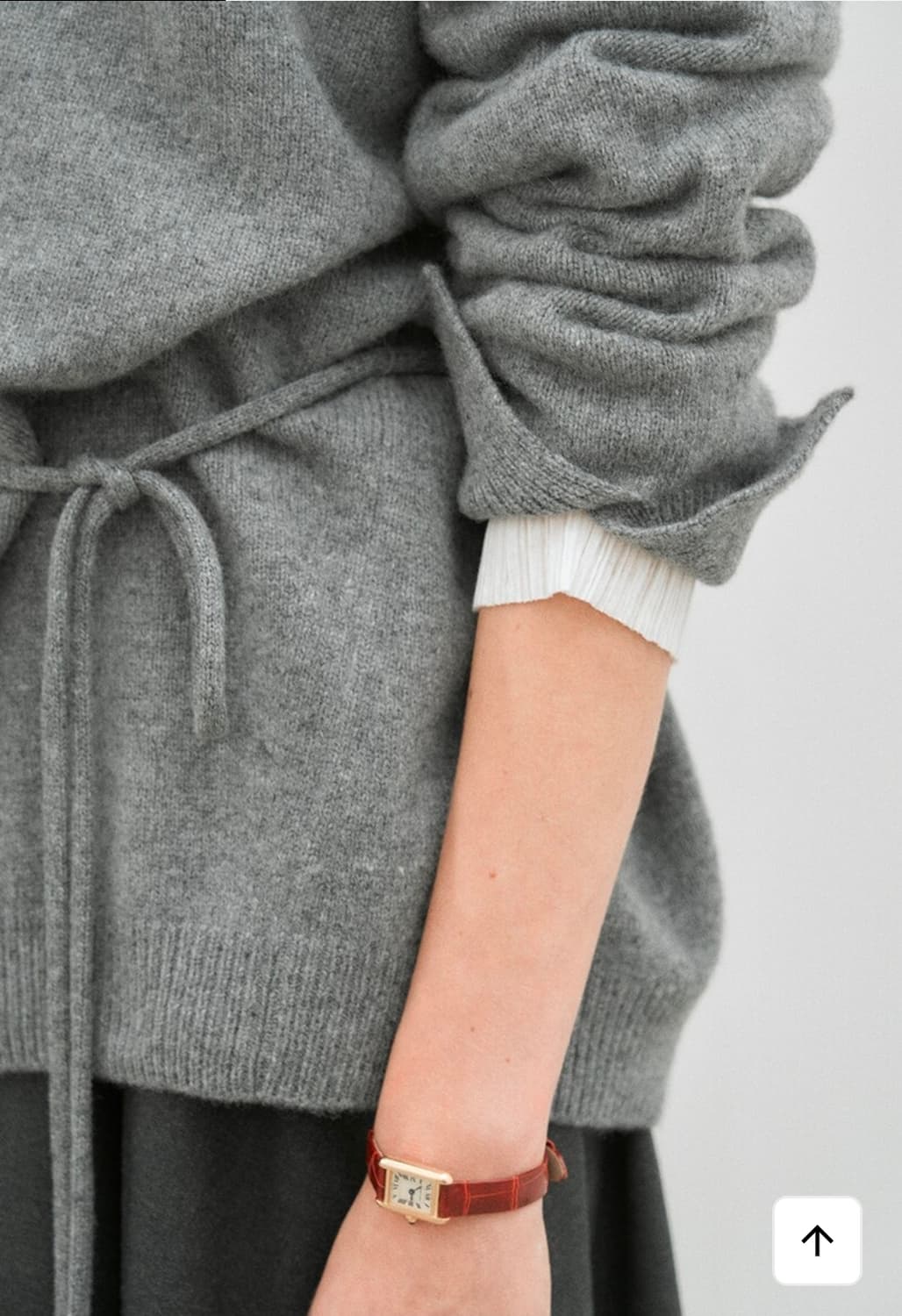 유매르 릴 메리노 브이 니트 그레이 새상품 상품이미지4