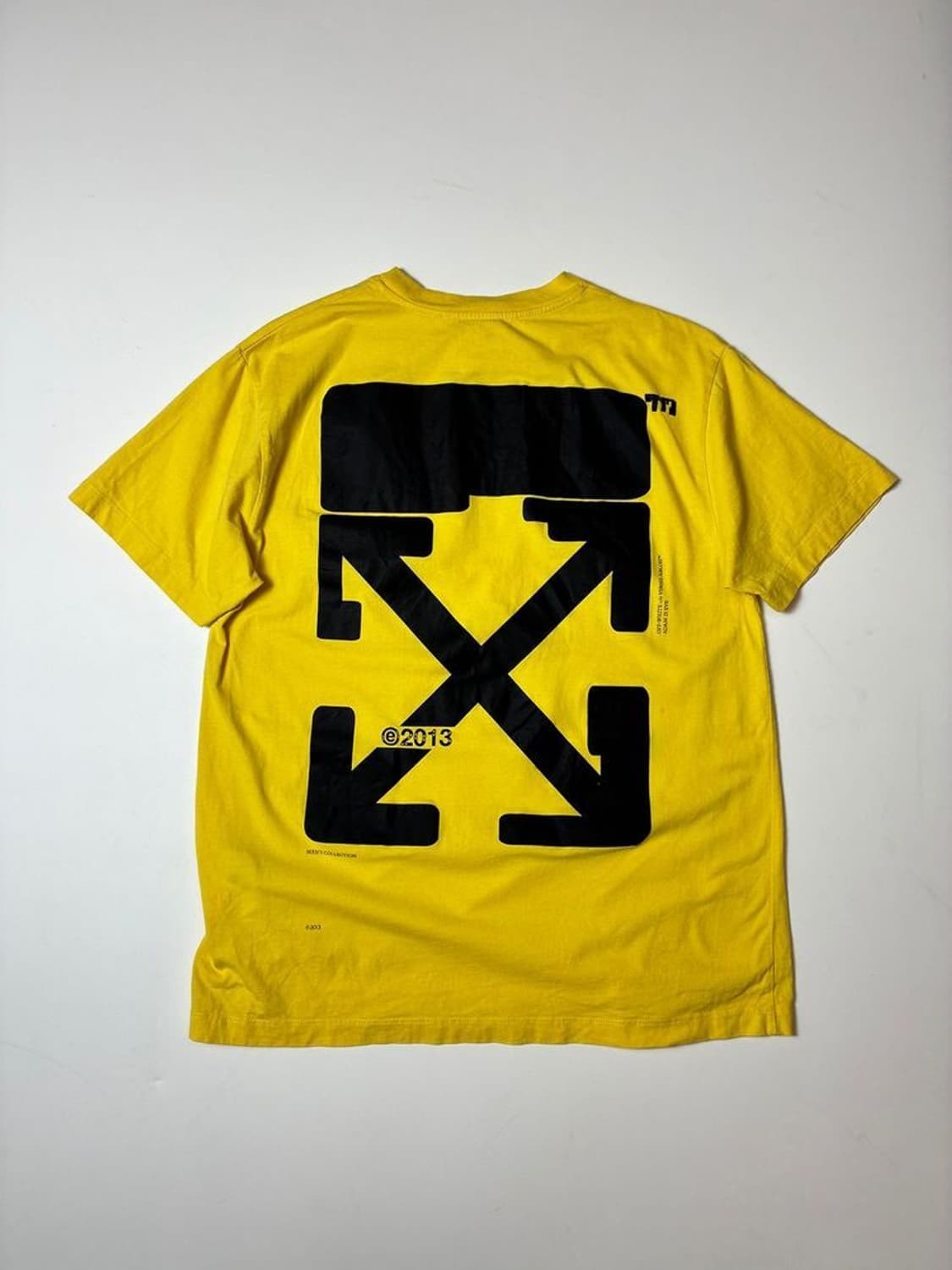 오프화이트 21ss 에로우 로고 옐로우 반팔 티셔츠 PN8605 상품이미지1