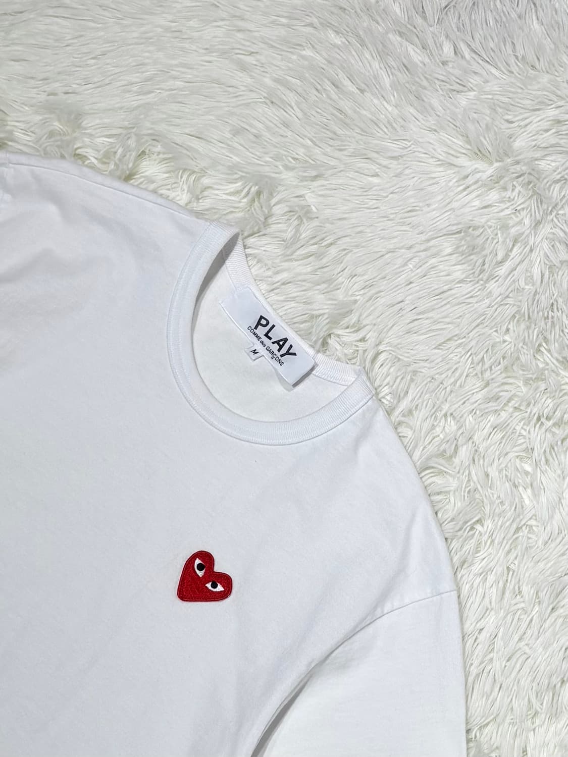 꼼데가르송 화이트 하트와펜 반팔 상품이미지4