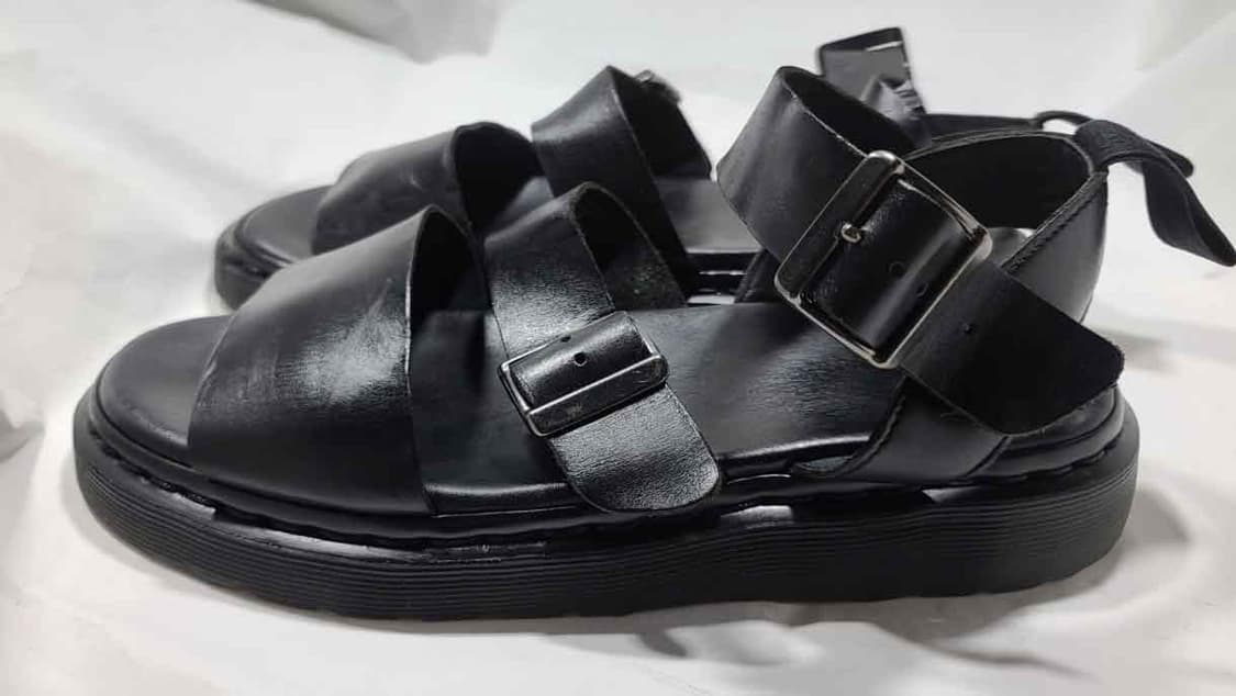 닥터마틴 가죽샌들 UK8사이즈(265~270) 상품이미지4