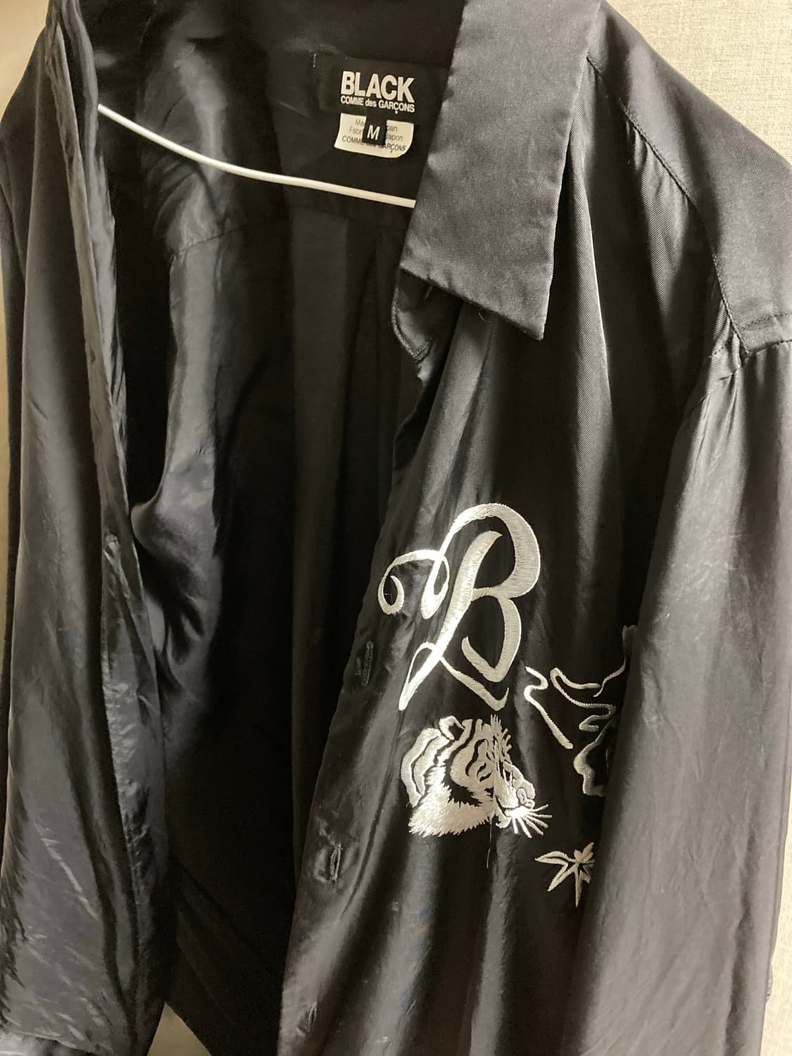 꼼데가르송 블랙 자수 셔츠 상품이미지1