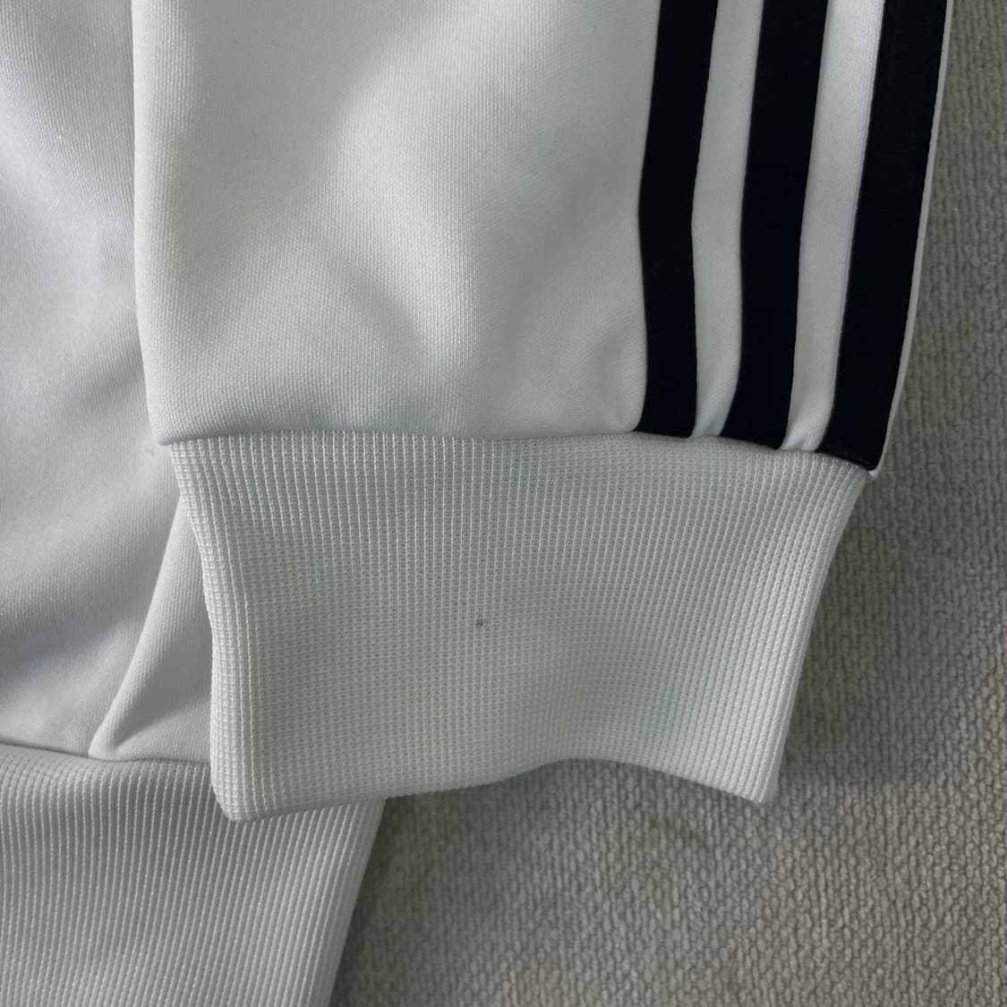 105 아디다스 신형 흰검 트랙탑 져지  상품이미지7