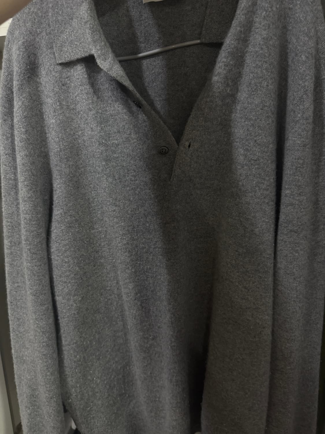 cos 캐시미어 폴로니트 L 상품이미지2