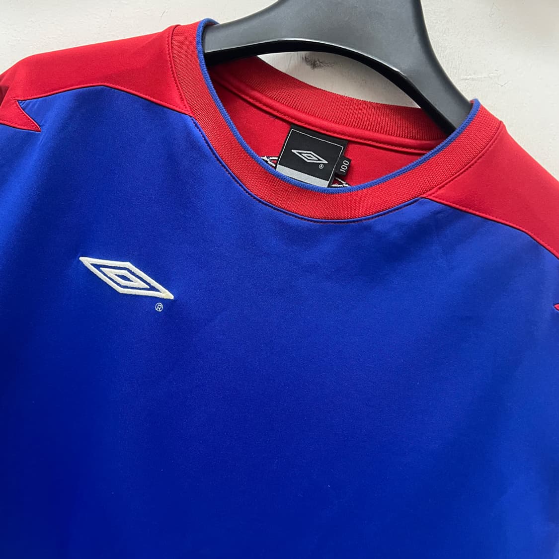 엄브로 잉글랜드 트레이닝 탑 100 상품이미지3