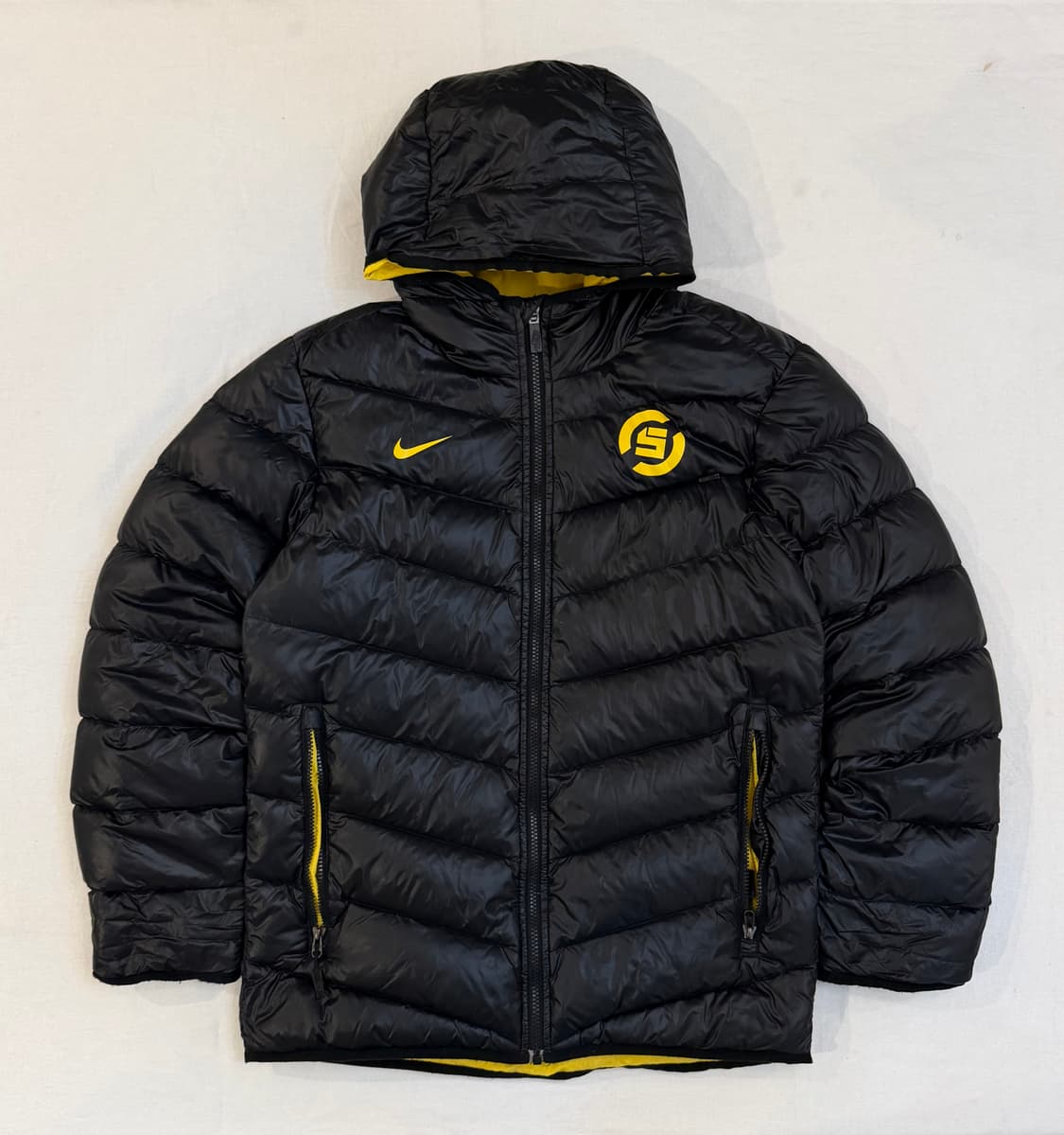 나이키 700필 유광 고프코어 후드 경량패딩 블랙 상품이미지1