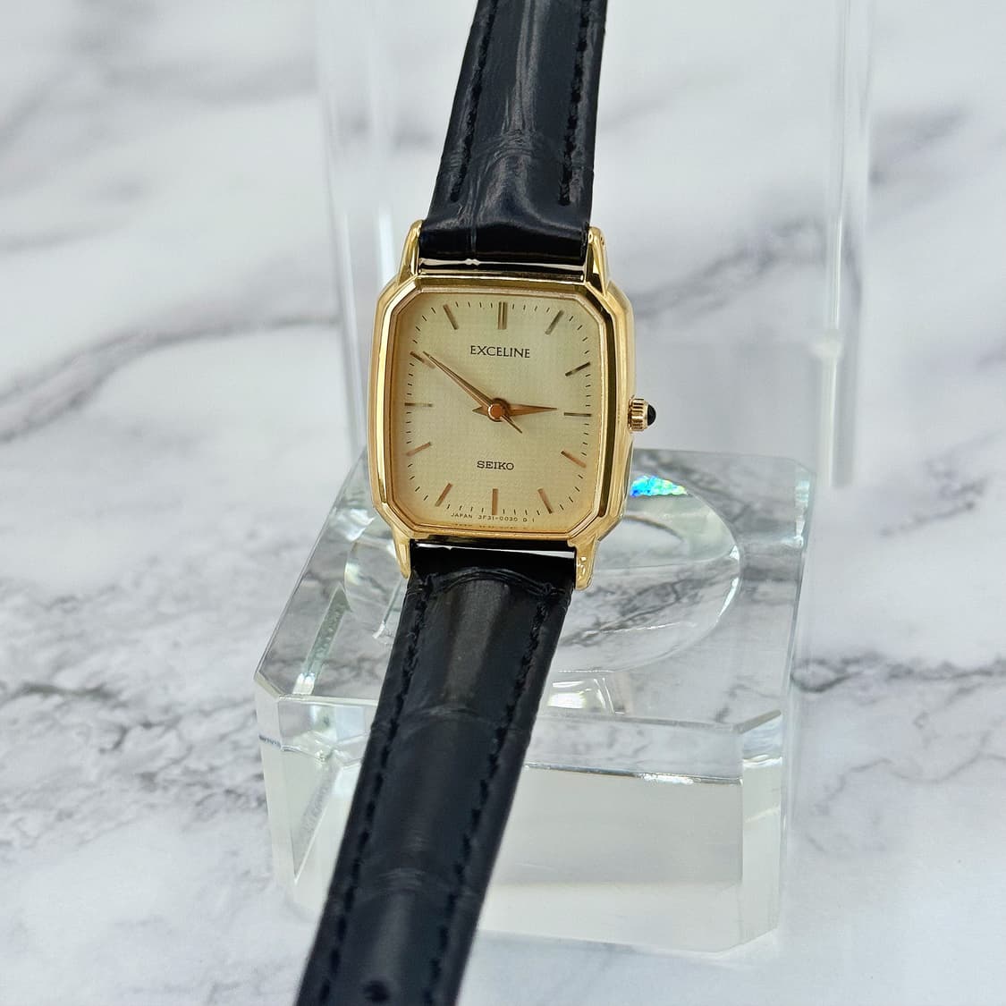90s00s 빈티지 세이코 엑셀린 골드 탱크 워치 상품이미지2