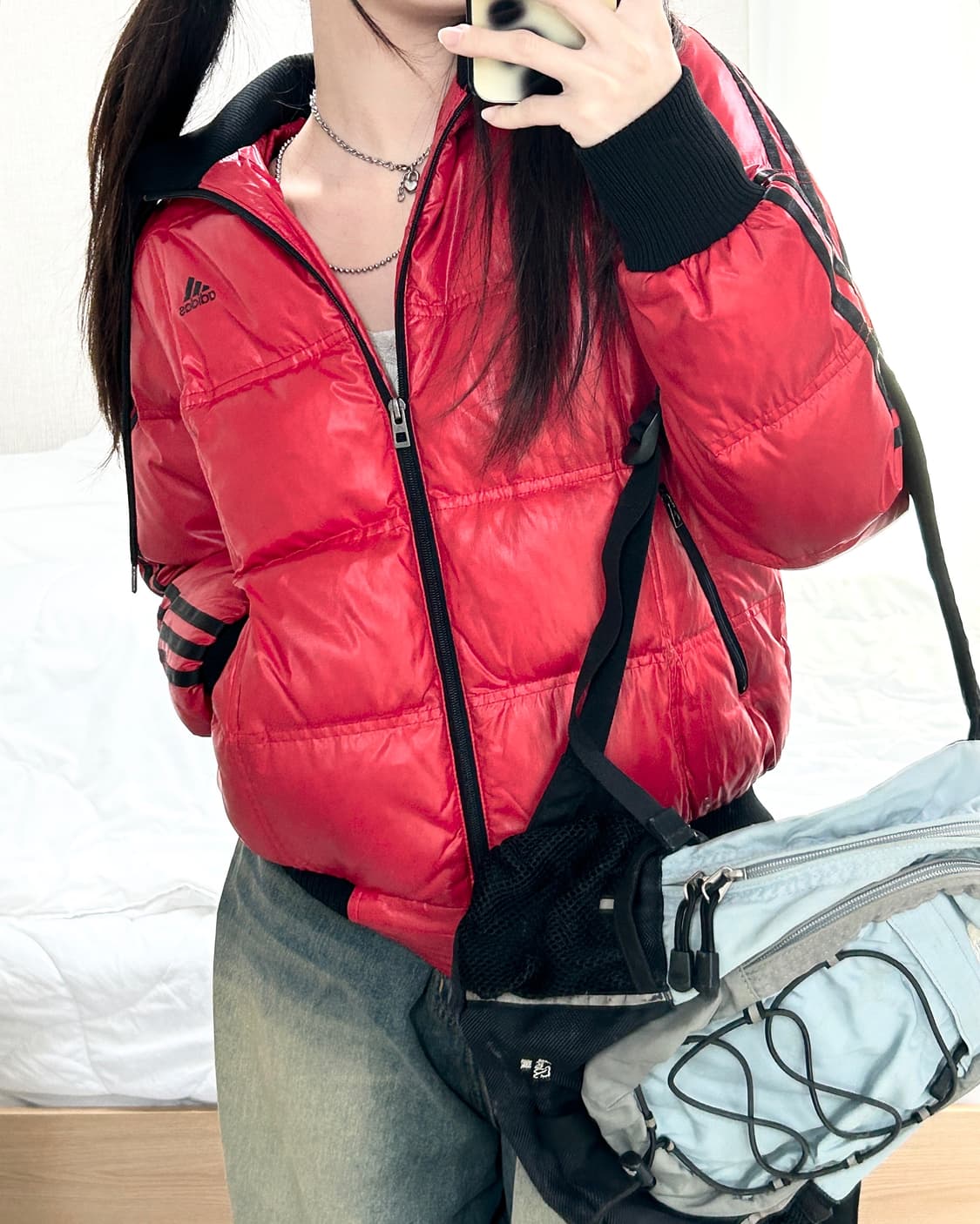 아디다스 레드 삼선 덕다운 패딩 상품이미지4