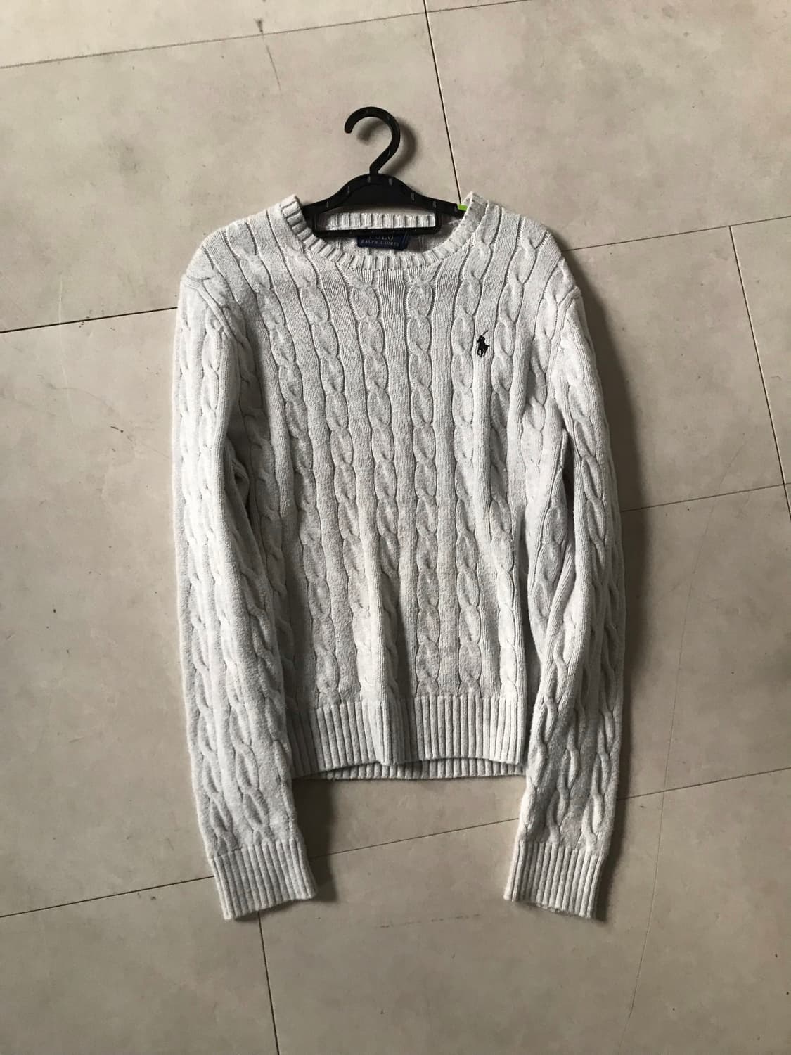 폴로 연그레이 케이블 니트 상품이미지8