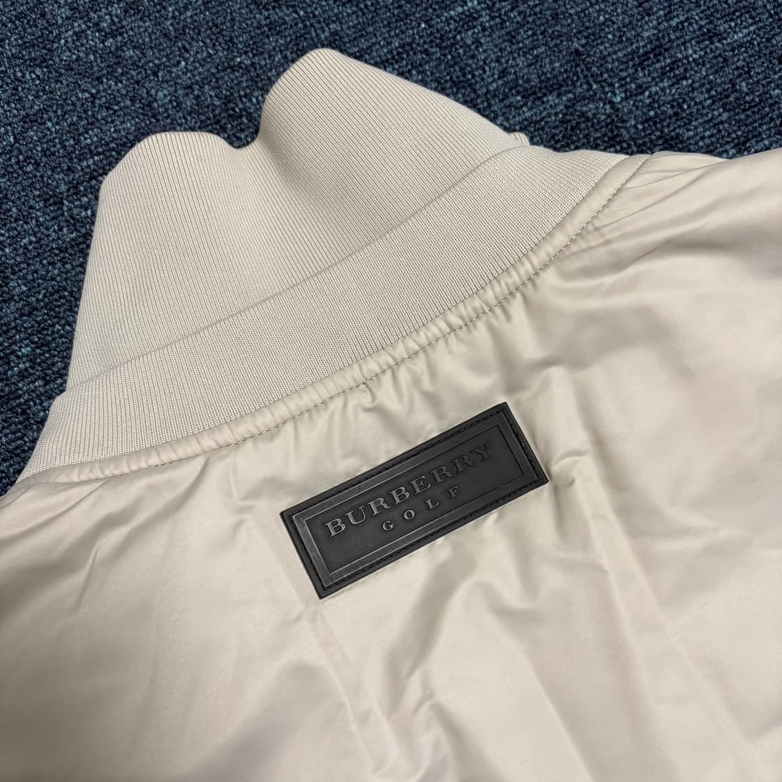 버버리 골프 바람막이 탑 상품이미지7