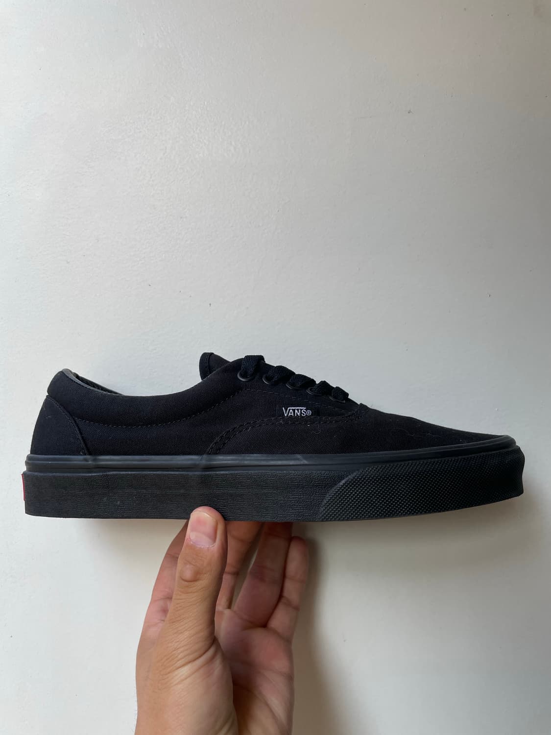 Vans 반스 어센틱 블랙 255 상품이미지1