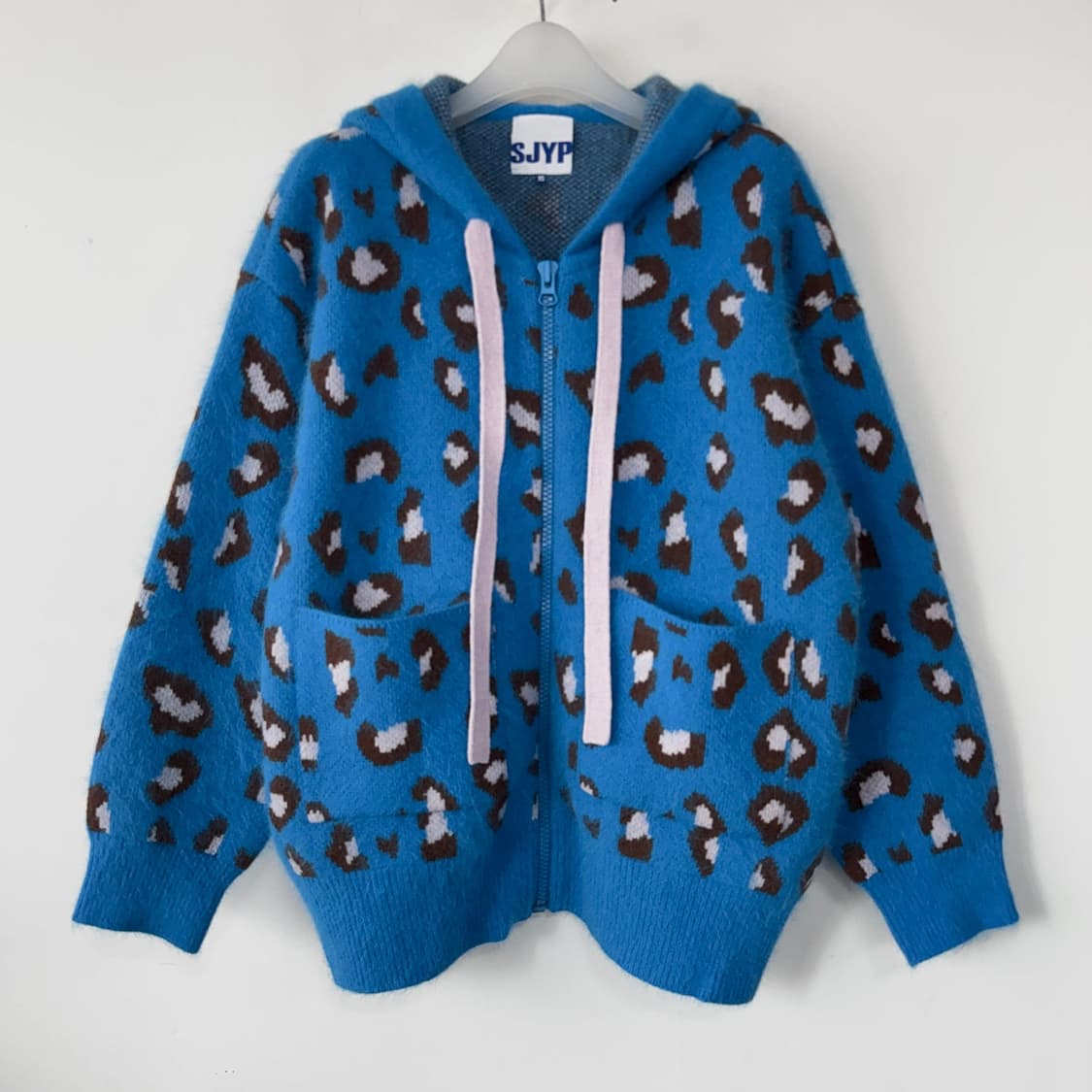 SJYP 레오파드 패턴 니트 후드 가디건 상품이미지1
