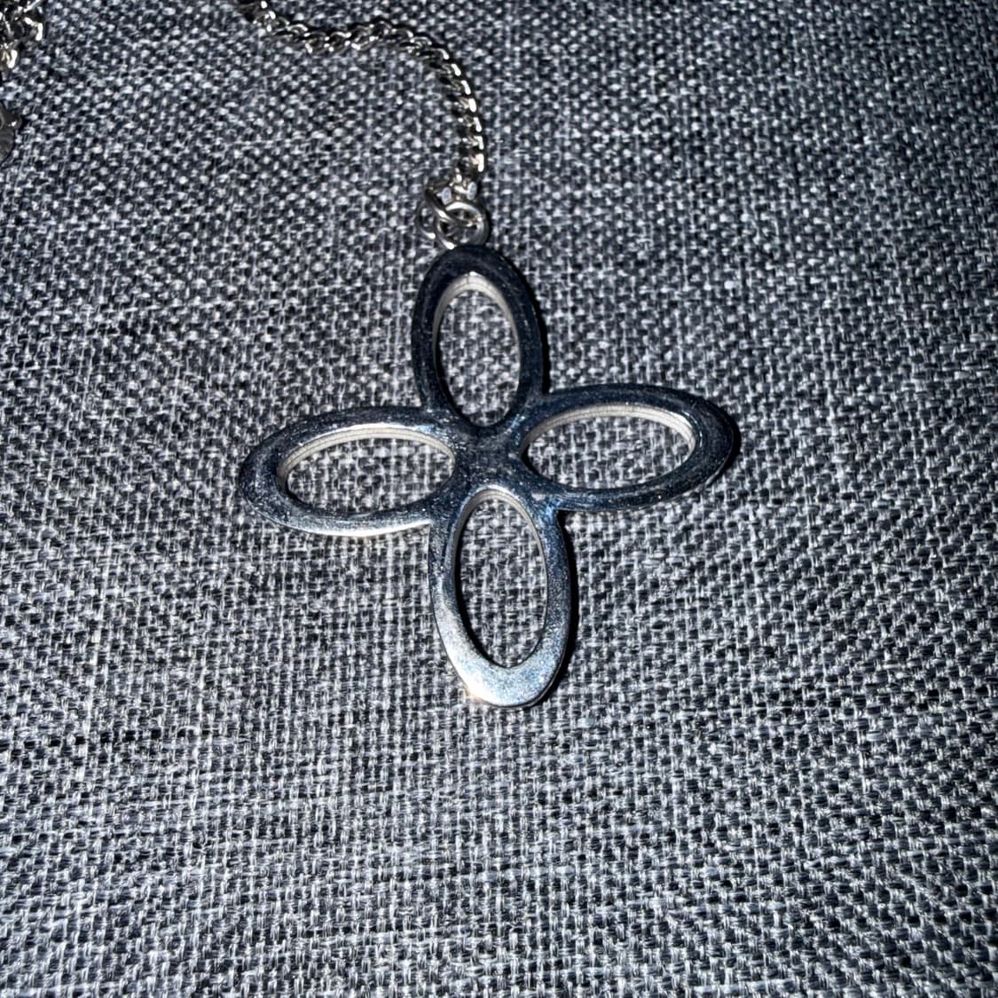 써저리 클로버 목걸이 상품이미지1