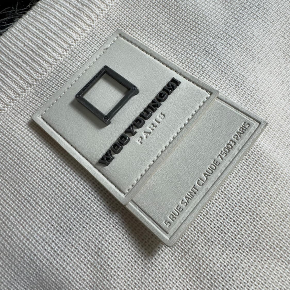 우영미 스퀘어 레더 텍션지 가디건 (50) 상품이미지4