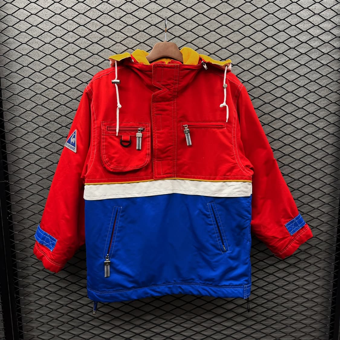 르꼬끄 스포츠 레트로 컬러블럭 아노락 패딩안감 디테일 멀티컬러 상품이미지2