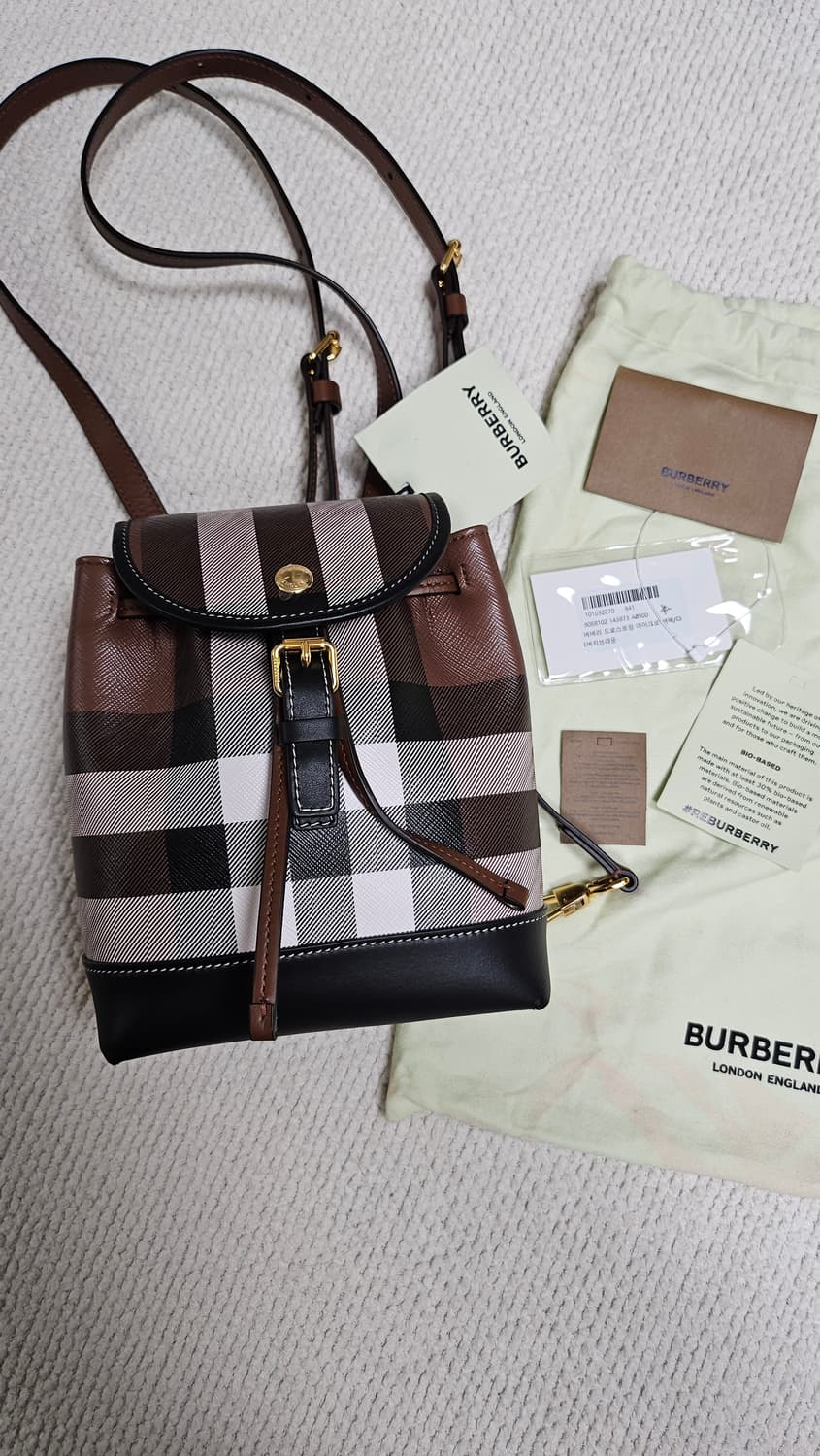 버버리 체크 마이크로 백팩 ( 새상품 , 정품 ) 상품이미지5