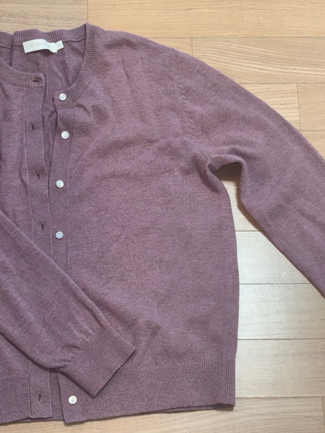 지오다노 자색고구마색 가디건(보풀x) 상품이미지2