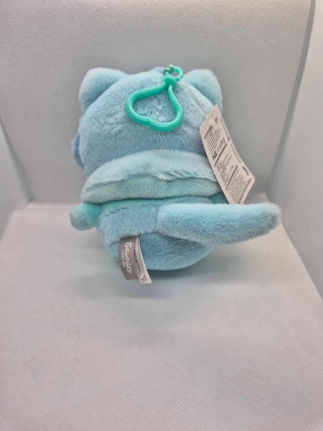 산리오 고양이 후드티 입은 한교동 키링 상품이미지2