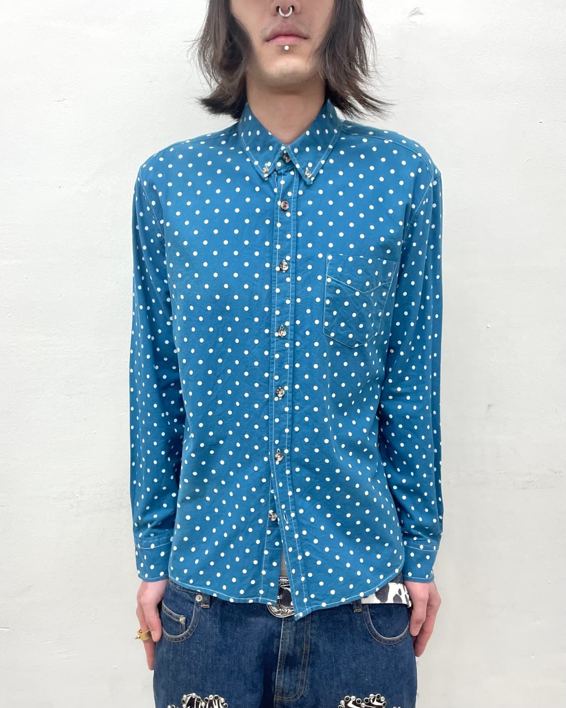 white dotted blue shirt  상품이미지1