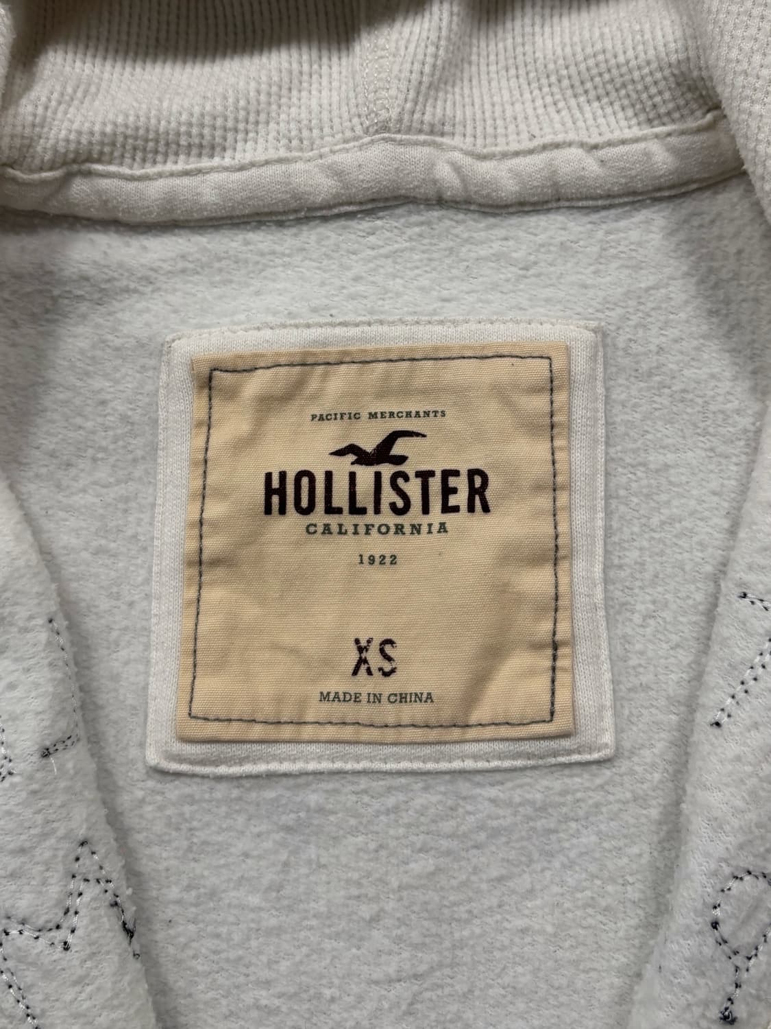 홀리스터 로고 화이트 후드집업 상품이미지5