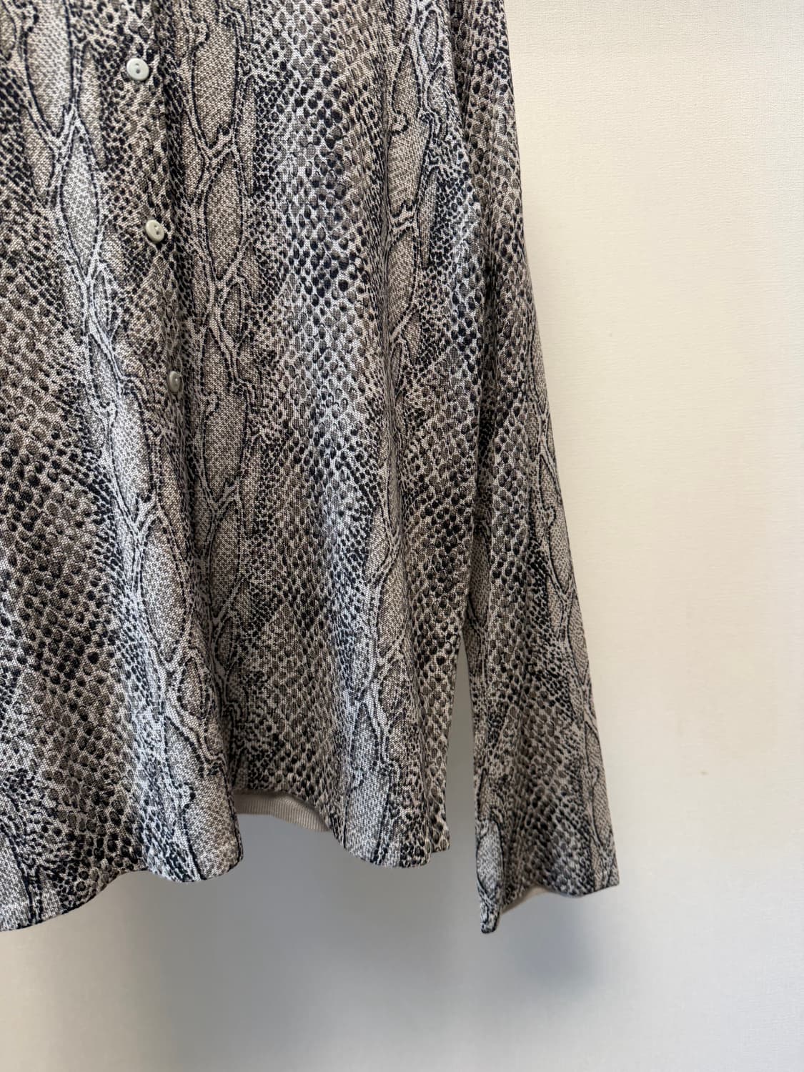 August silk cardigan  상품이미지3