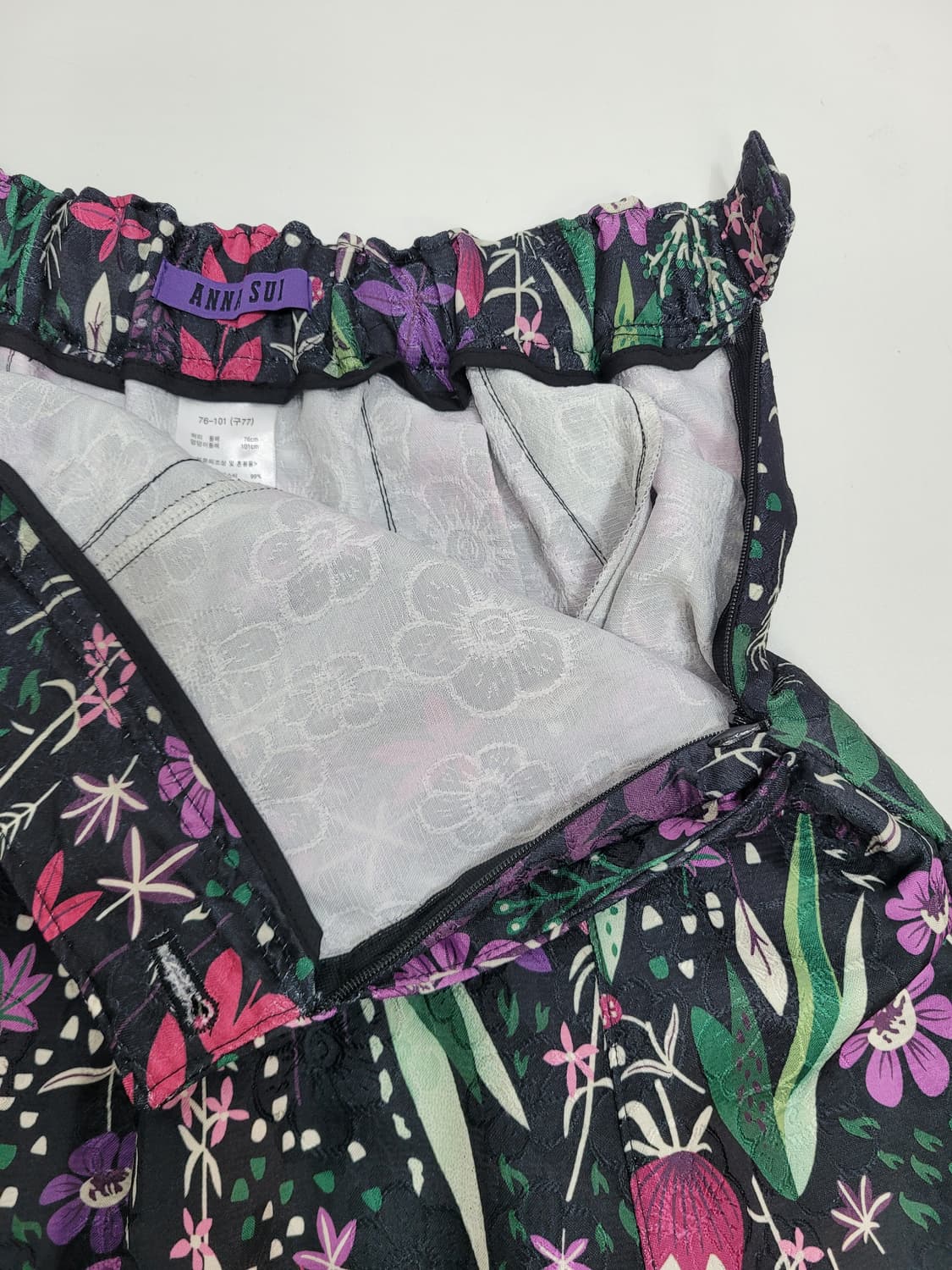 ANNA SUI 안나수이 24SS 플라워 뒷밴딩 스커트 / 여 77  상품이미지8