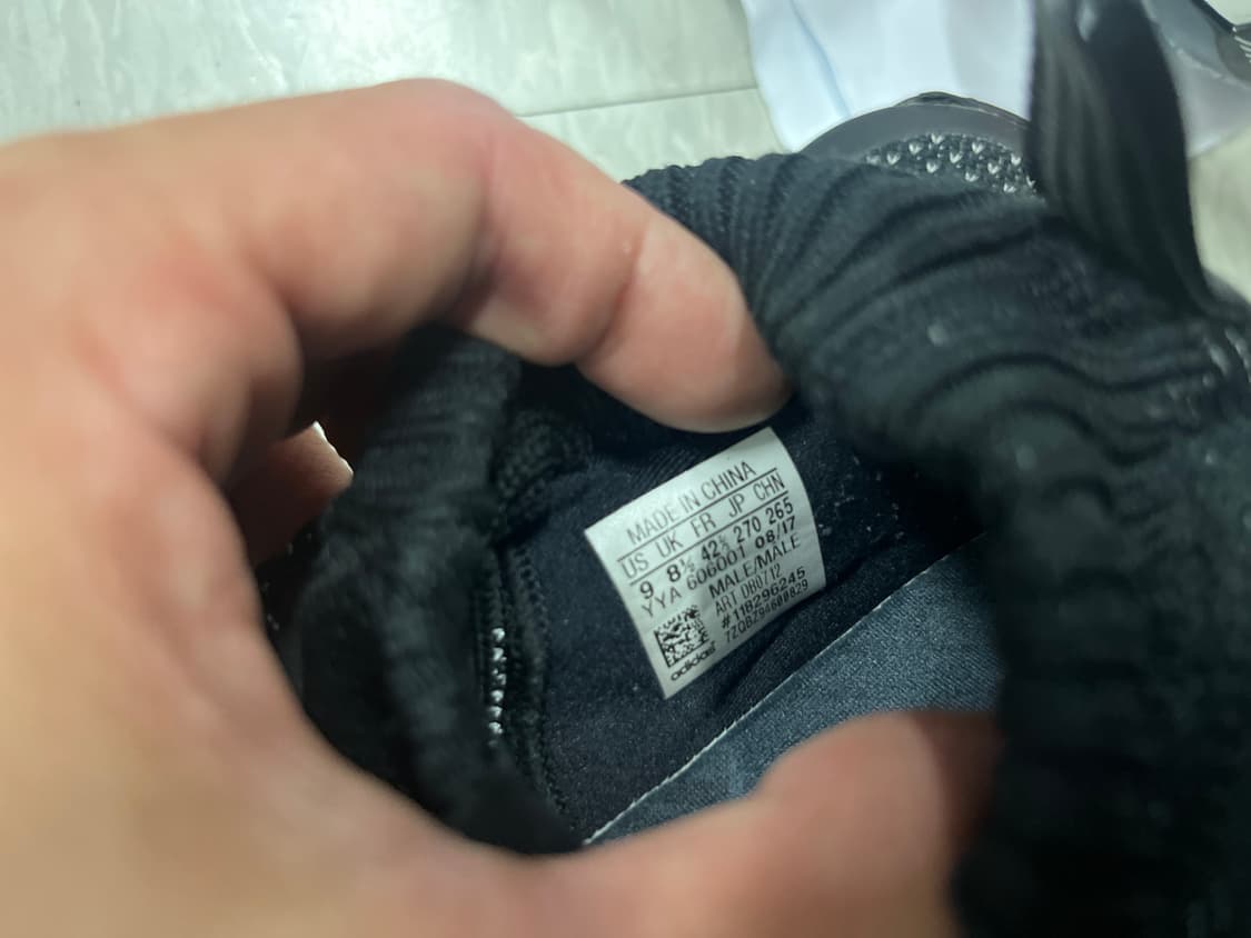 아디다스 x 키스 x 논네이티브 울트라부스트 미드 270 상품이미지5