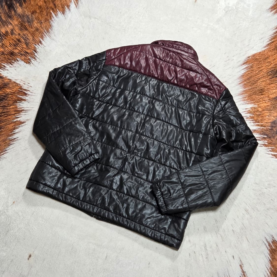 GET USED 퍼플 블래 배색 경량패딩 상품이미지4