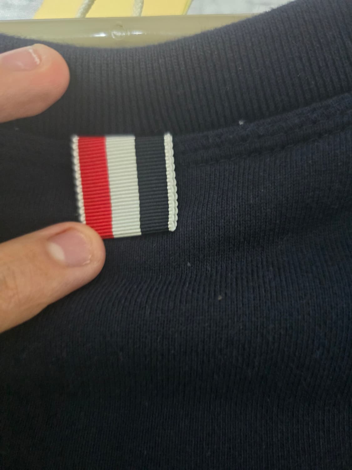 24FW 톰브라운 사선완장 네이비 맨투맨 5사이즈 새상품 상품이미지7