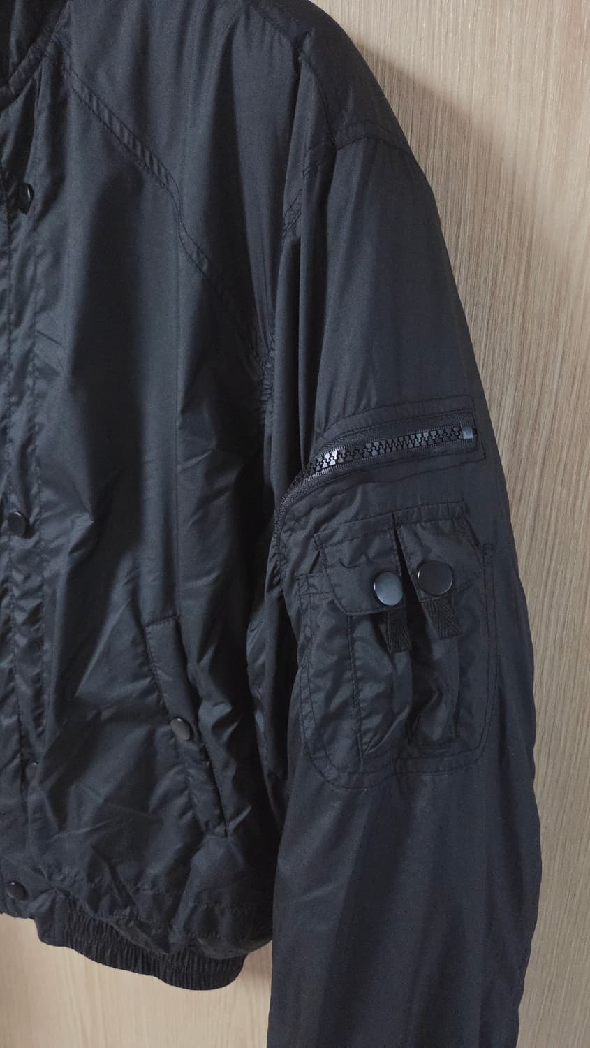 (착샷) 유먼트 나일론 크롭 ma1 자켓 마원 상품이미지5