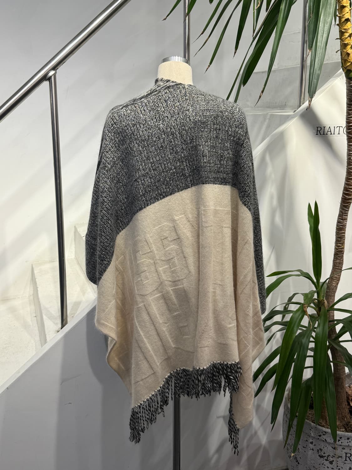 Stussy 스투시 대형 숄 상품이미지3