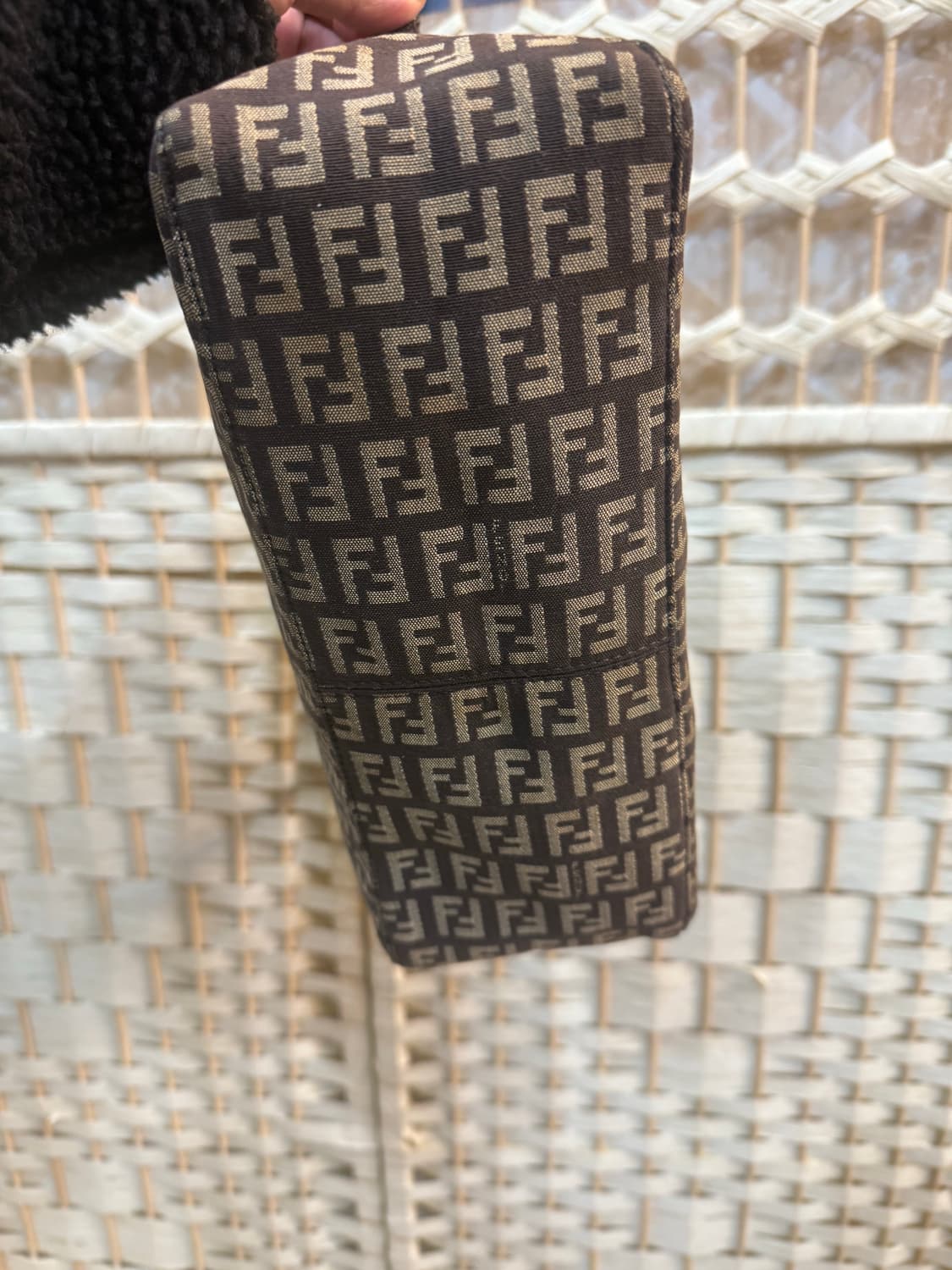 정품 펜디 주카 미니 쇼퍼백 팝니다 상품이미지5