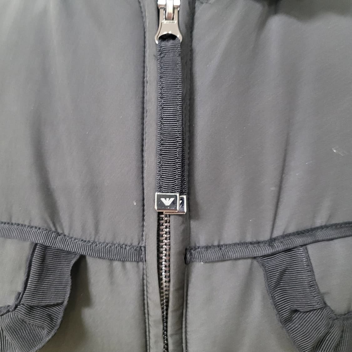 엠포리오알마니 점퍼 상품이미지7