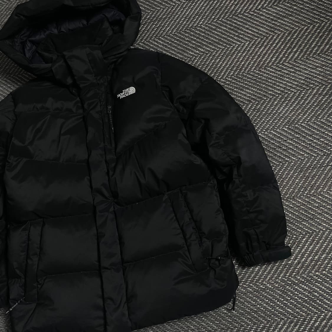 노스페이스 포켓 덕다운 푸퍼 패딩 글로시 블랙 y 4830 상품이미지3