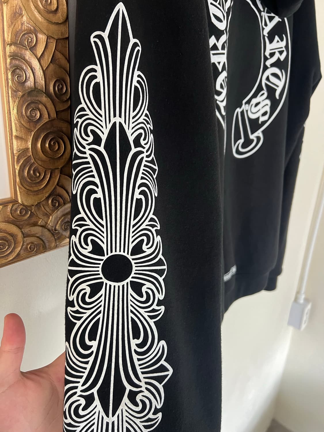 [L] 크롬하츠 홀스슈 플로랄 헤비웨이트 후드집업 상품이미지4