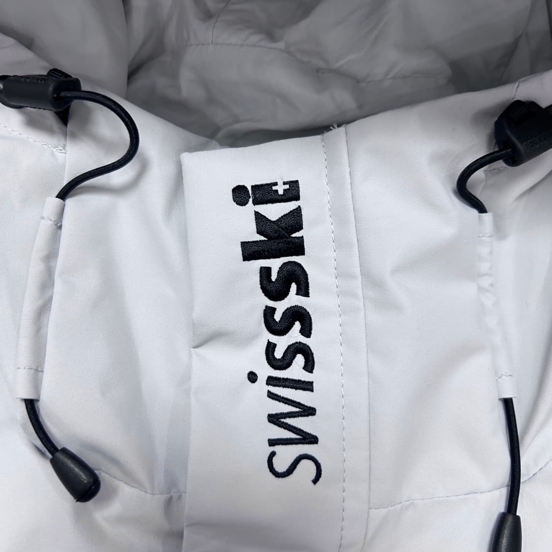 데상트 스위스 스키팀 아우디 아노락 바람막이(105) 상품이미지5