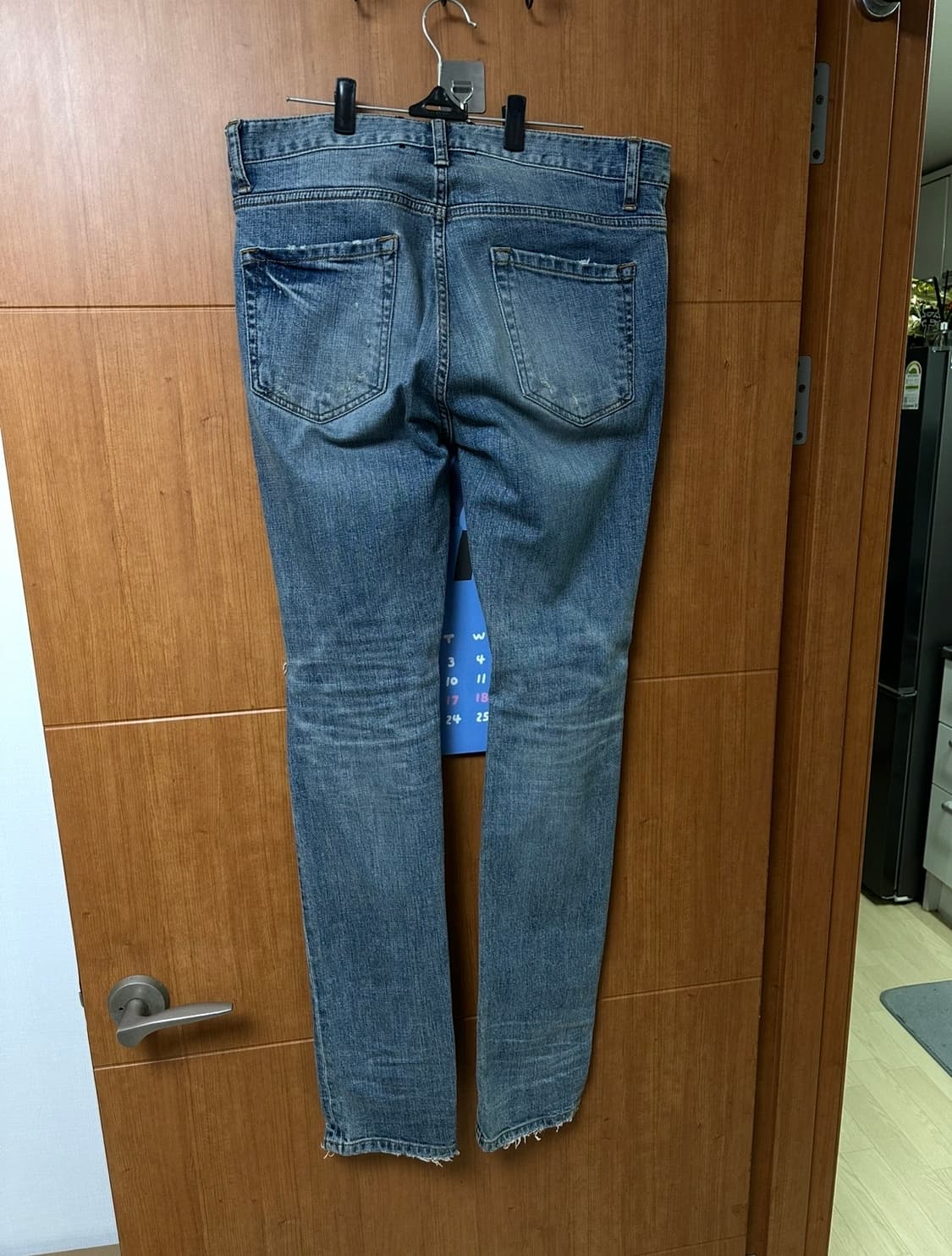 [31-32] La Maison Zamble 데미지 데님 연청 스키니진 상품이미지3