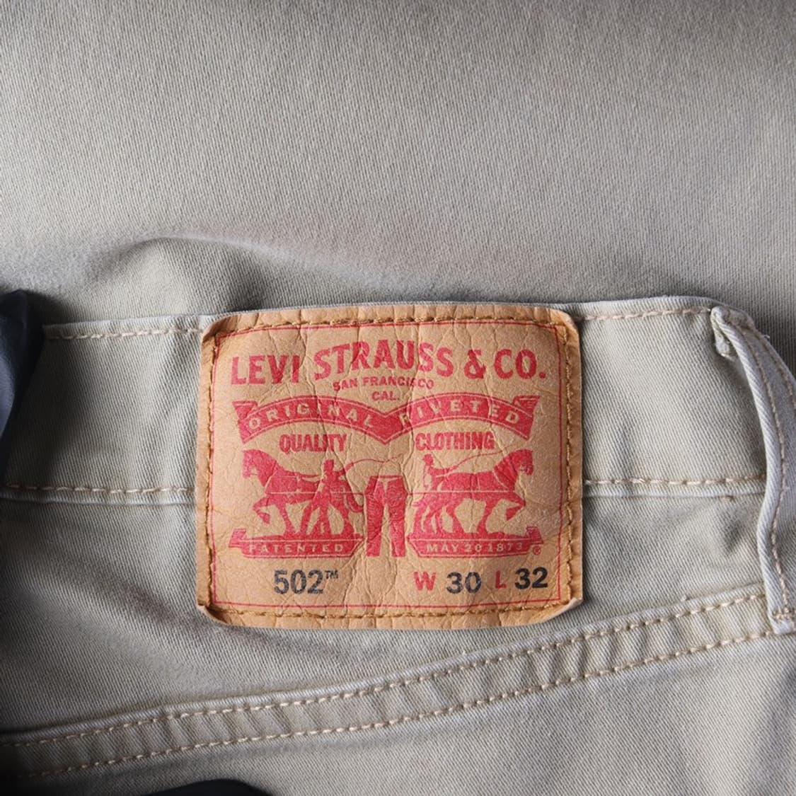 리바이스 502 레귤러 테이퍼드 베이지 치노 팬츠 30 상품이미지6