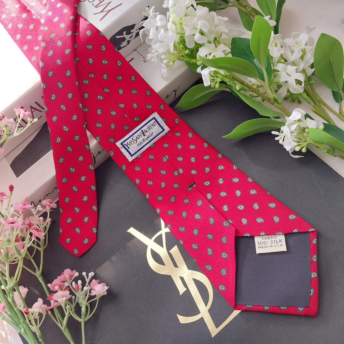 입생로랑 실크 레드 페이즐리 패턴 넥타이 8.7cm A+등급 K1868
 상품이미지5