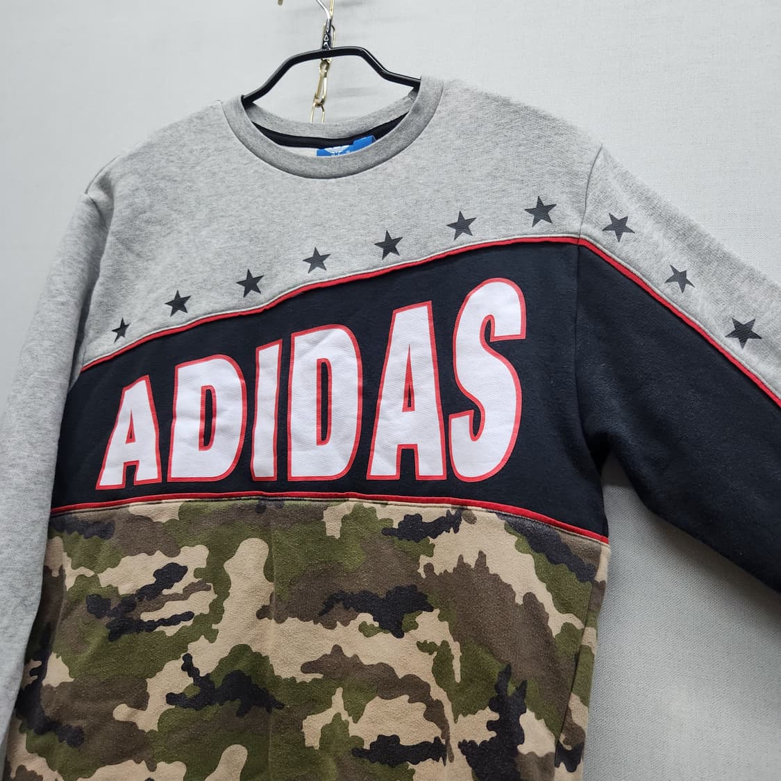 아디다스 빅로고 카모플라쥬 맨투맨 M 상품이미지3