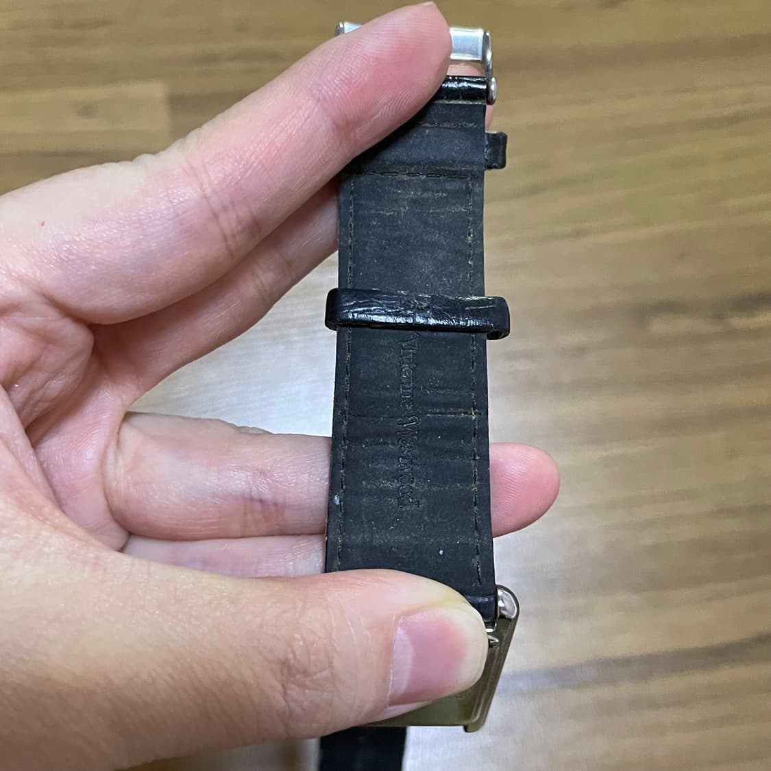 비비안웨스트우드 아이콘 손목시계 크리스마스 한정 상품이미지4