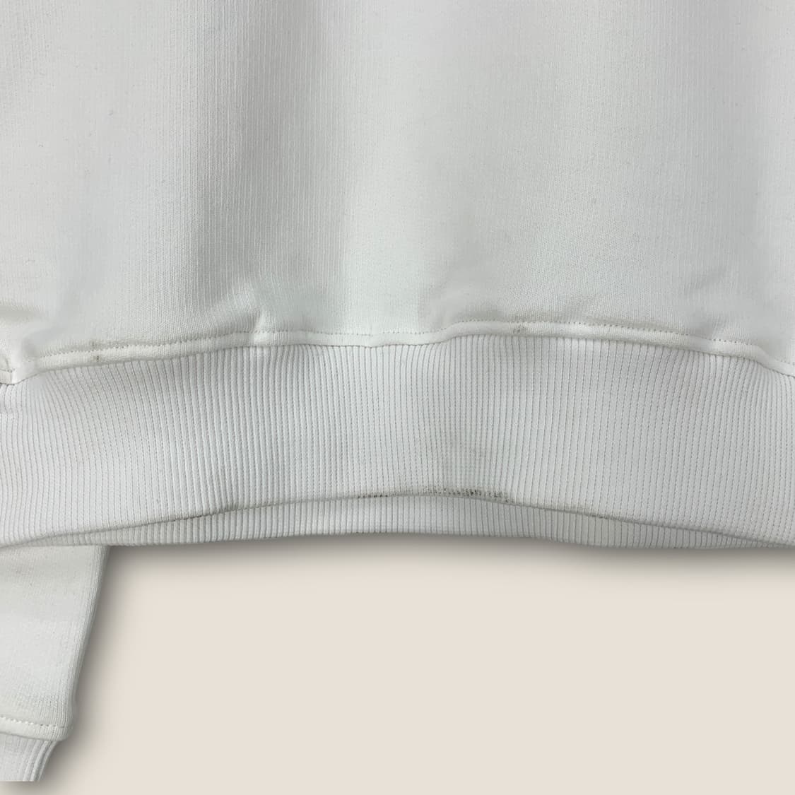 아미 스몰 하트로고 맨투맨 상품이미지7