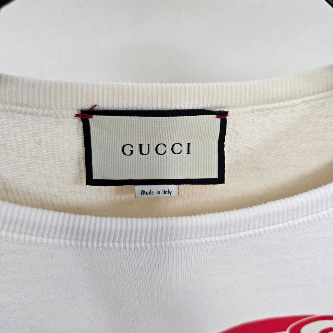 구찌 인터로킹 G 로고 맨투맨 L사이즈 105 판매 상품이미지4