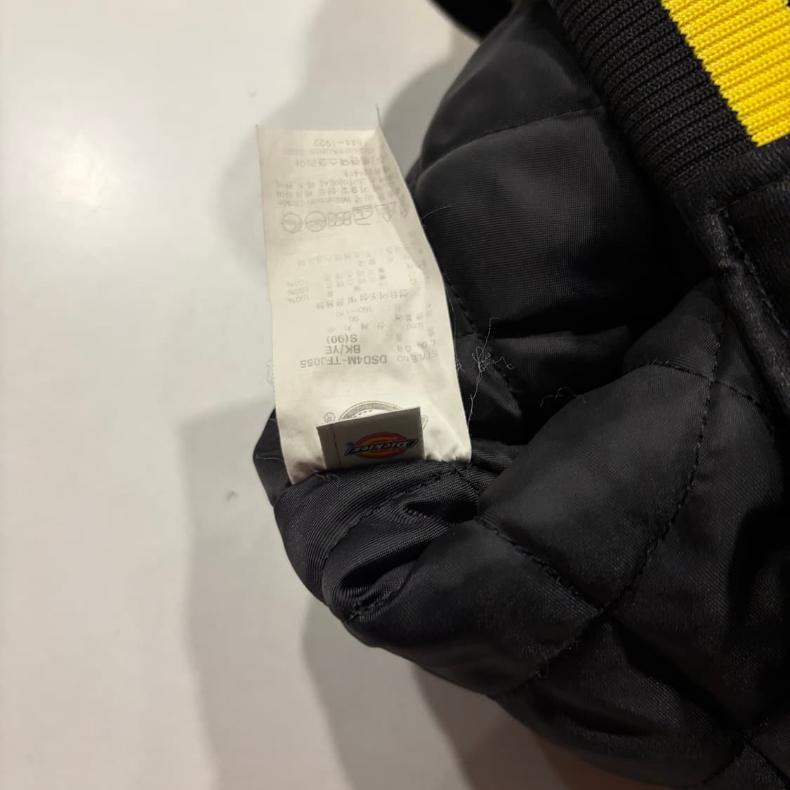 [S] 디키즈 사틴 유광 블랙/옐로우 바시티 자켓 C947 상품이미지7