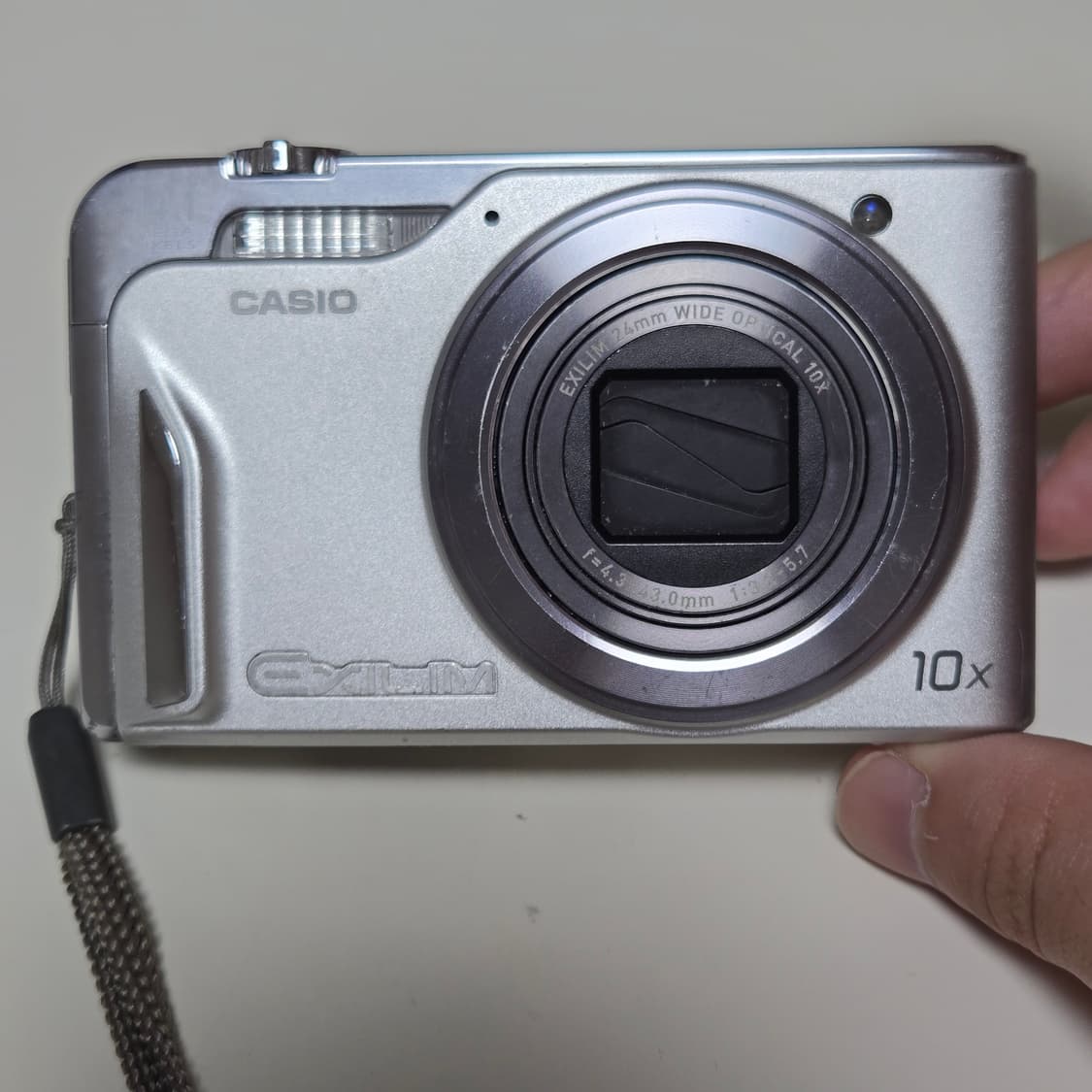 카시오 엑슬림 EX-H15 디지털 카메라 상품이미지1